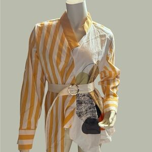 Stylish oversize shirt with belt